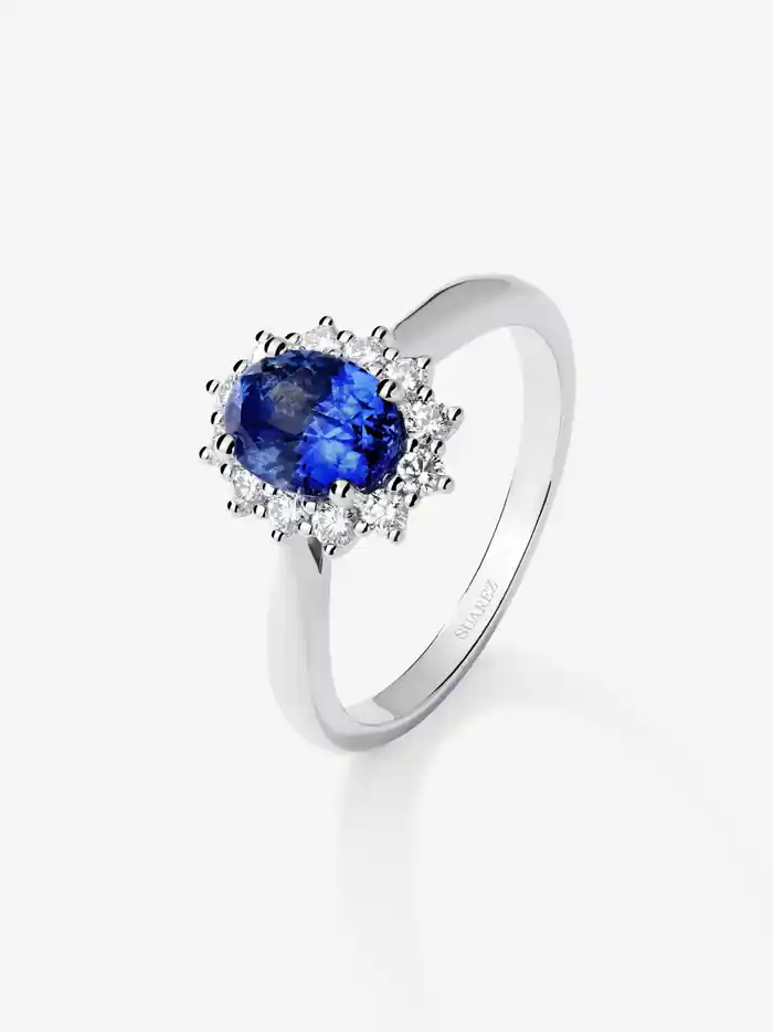 I can Do High-End Jewelry Photo Retouching | Realistic Shine & Perfection